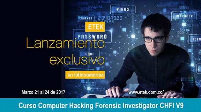 Hacker con anteojos, vestido de negro, trabajando en su computador