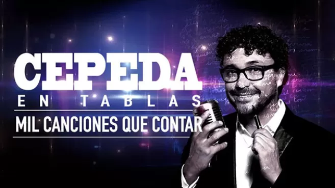Andrés Cepeda con un micrófono y un bolígrafo en las manos