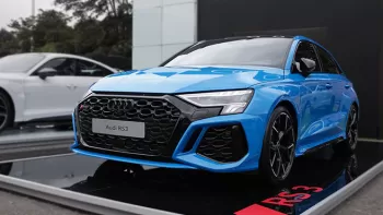 Audi RS3 Azul en la exposición MotorFair 2022