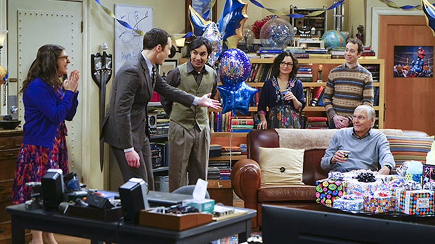 Adam West (Batman) en el episodio 200 de The Big Bang Theory
