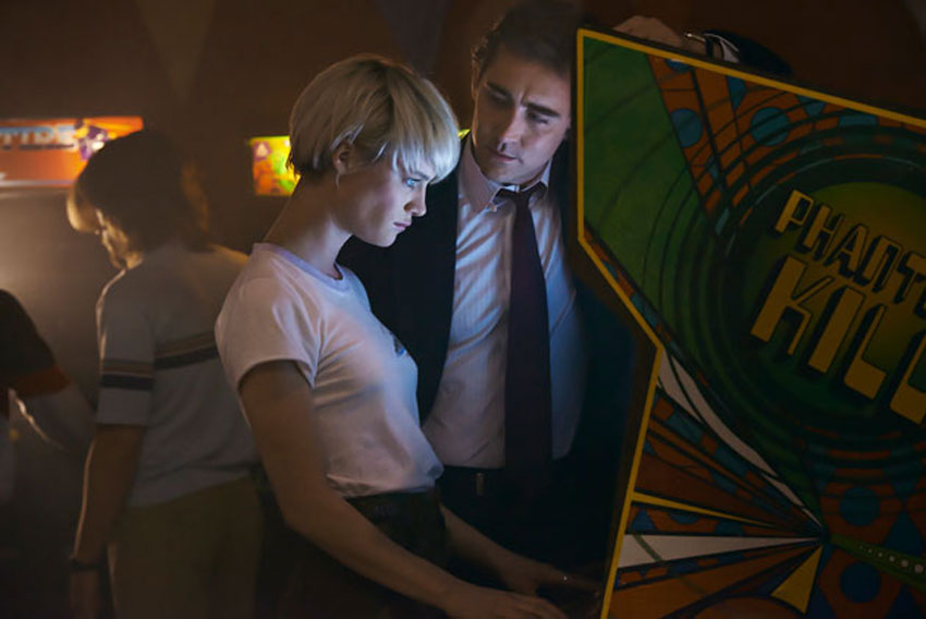 Halt and Catch Fire - Mackenzie Davis y Lee Pace