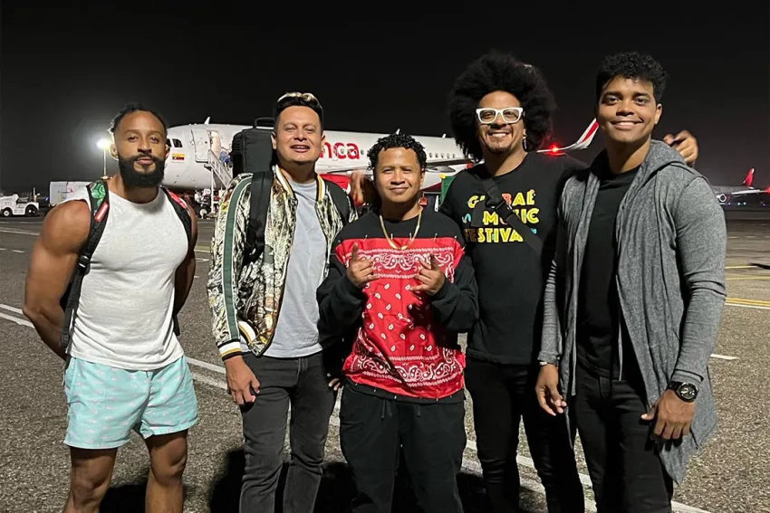 Agrupación cartagenera Bazurto All Stars