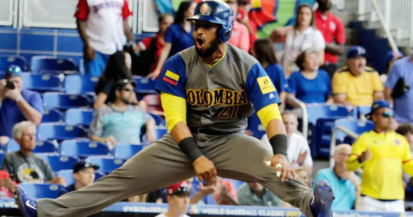 Jhonatan Solano - Selección Colombia de Béisbol