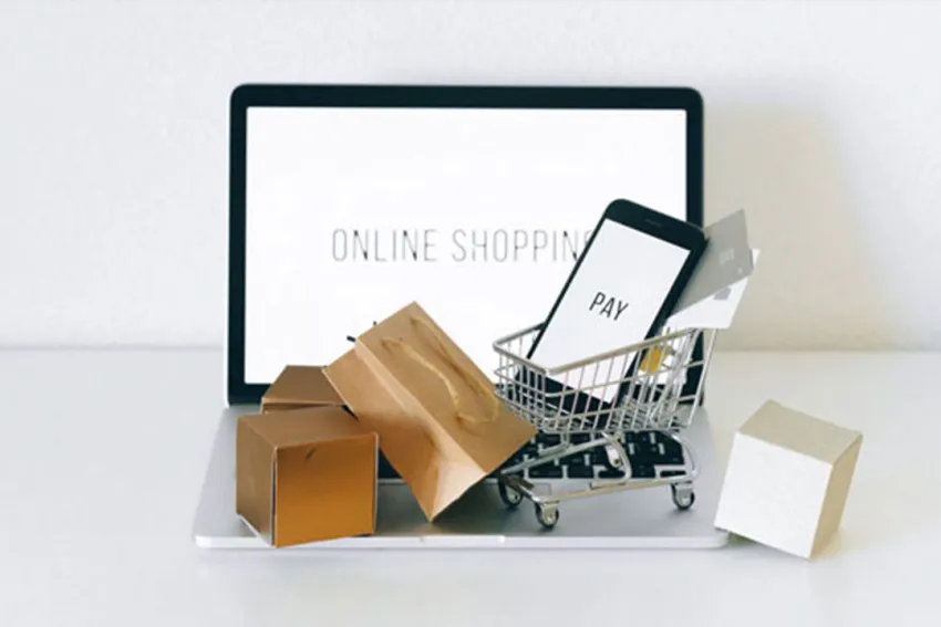 Carrito de compras en linea lleno de artículos