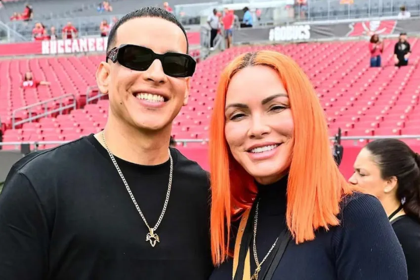 Daddy Yankee y Mireddys González