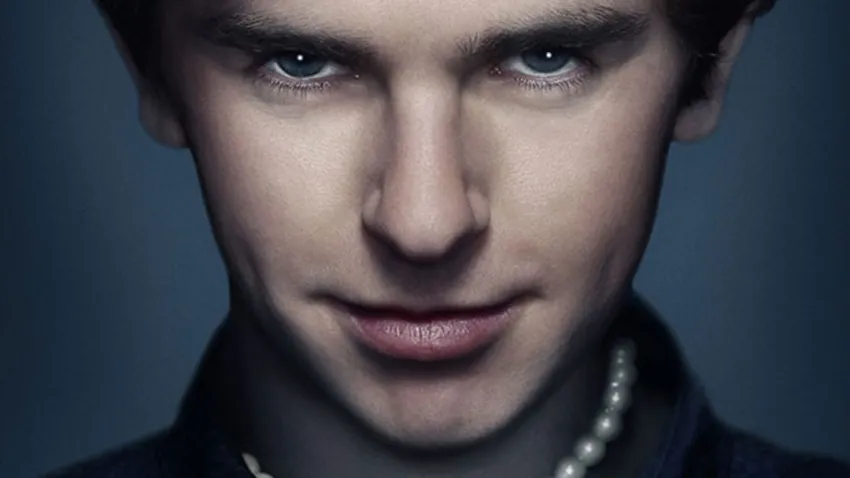 Freddie Highmore como Norman Bates, en la serie 'Bates Motel'