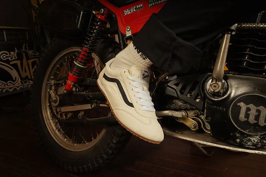 Vans Super Lowpro blanco