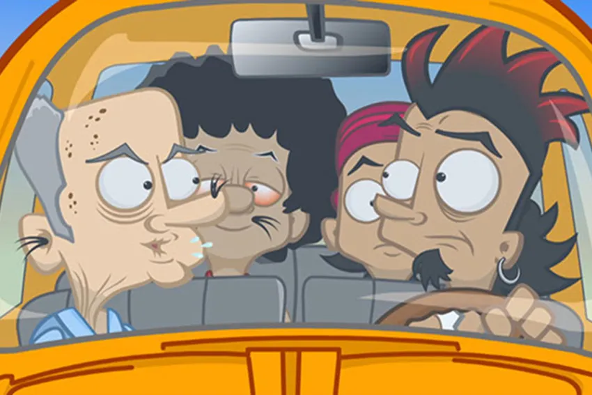 Personajes de la serie La Familia del Barrio dentro de un carro amarillo