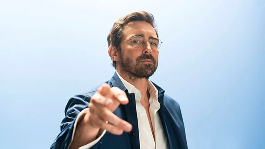 Lee Pace como Joe McMillan en Halt and Catch Fire