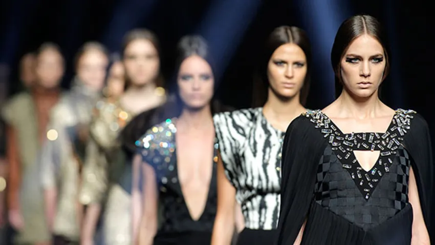 Modelos en la pasarela del Mercedes Benz Fashion Week Madrid 2017