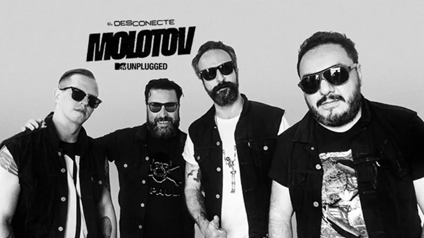 Integrantes de la banda Molotov en blanco y negro