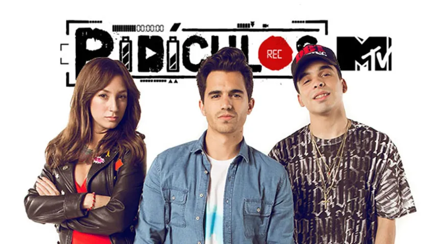 Daniela Bos, Luja Duhart y MC Davo, presentadores de "Ridículos", de MTV