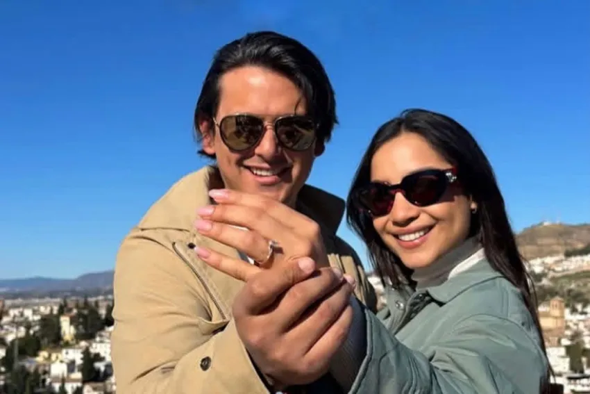 Salomé Camargo y su prometido Nicolás, muestran su anillo de compromiso