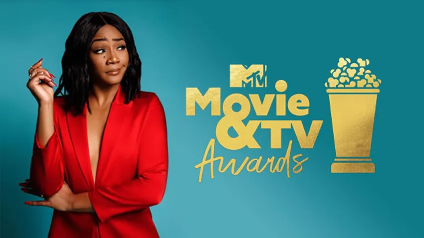Tiffany Haddish vestida de rojo