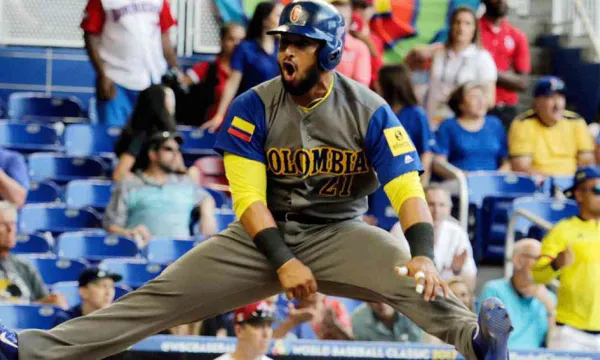 Jhonatan Solano - Selección Colombia de Béisbol