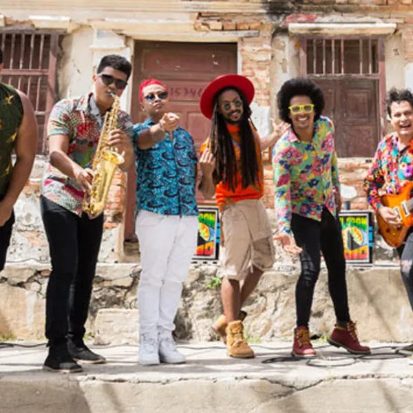 Integrantes de la agrupación cartagenera Bazurto All Stars