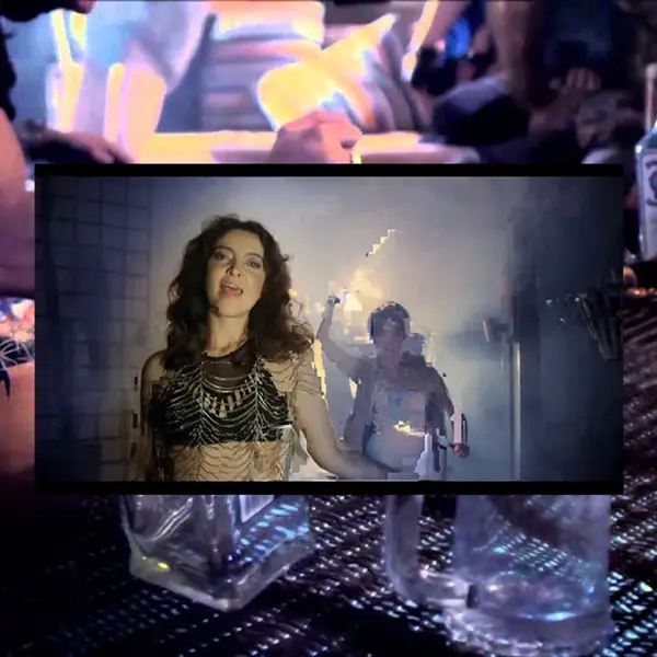 Cony Camelo - Leona (Video Oficial)