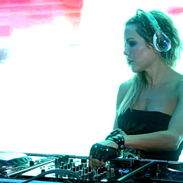 DJ Natalia París