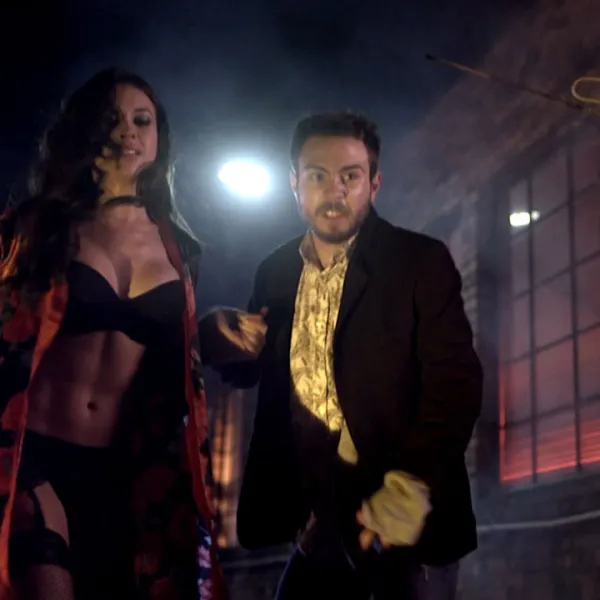 Rosmeri Marval y José Julián Gaviria - El Bronx - Caracol Televisión