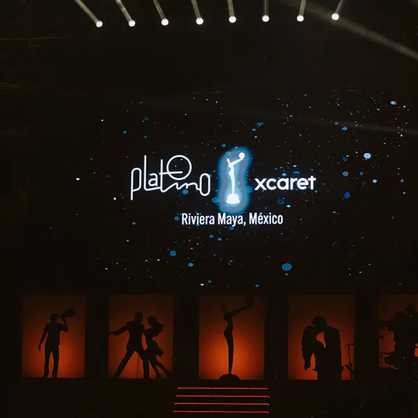 Escenario de los Premios PLATINO XCARET, Riviera Maya, México