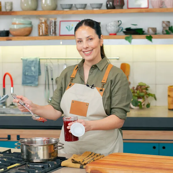 Chef Estefi Colombo en "Aprovéchalo todo" de elGourmet