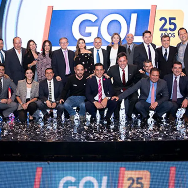 Periodistas en la tarima de los 25 años de Gol Caracol
