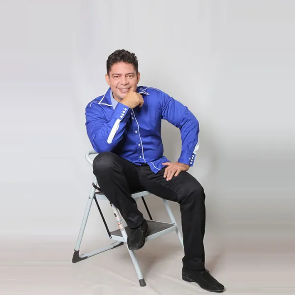 Luis Lambis - Cantautor cartagenero