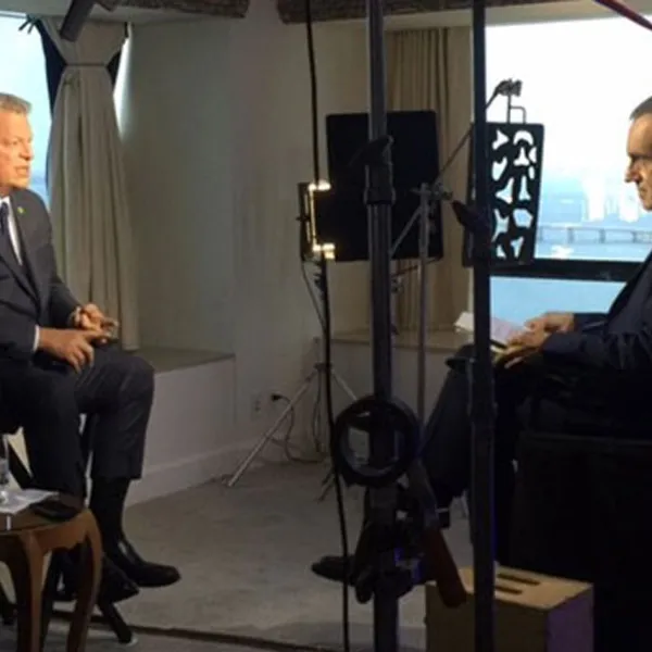 Al Gore en entrevista con Oppenheimer de CNN, hablando del cambio climático